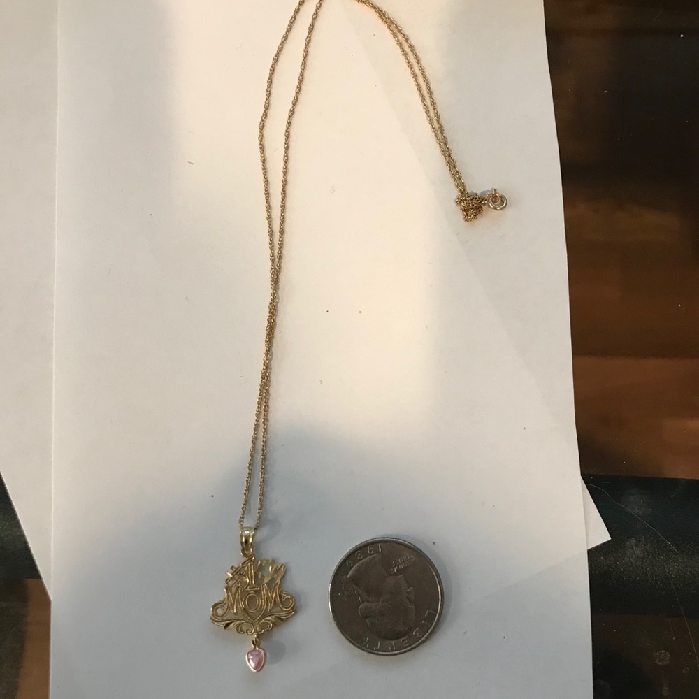 Love Mom 14 k necklace with pink sapphire !!!Firm